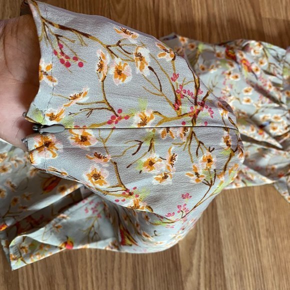 MAX KNOT DETAIL LIGHT GRAY  TOP SIZE L/12 - Picture 4 of 7